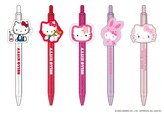 【『ハローキティ50周年』文具雑貨シリーズ】「プレート付ボールペン」　全5柄　各770円