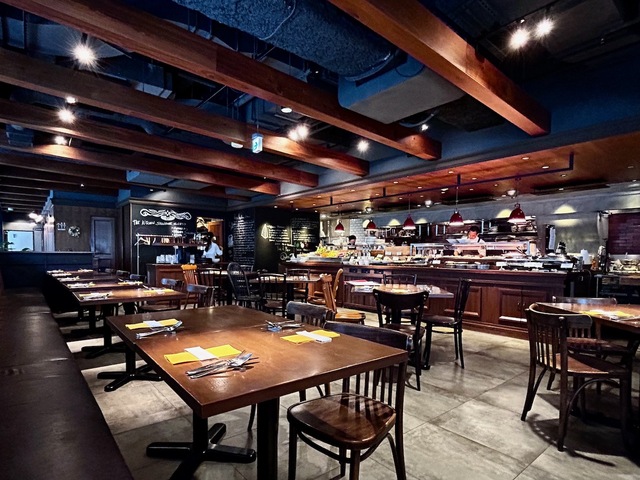 【ザ キッチン サルヴァトーレ クオモ銀座】落ち着いた店内でおいしい料理をゆっくりといただけます