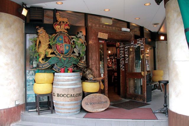 イル・ボッカローネ（恵比寿）　外観