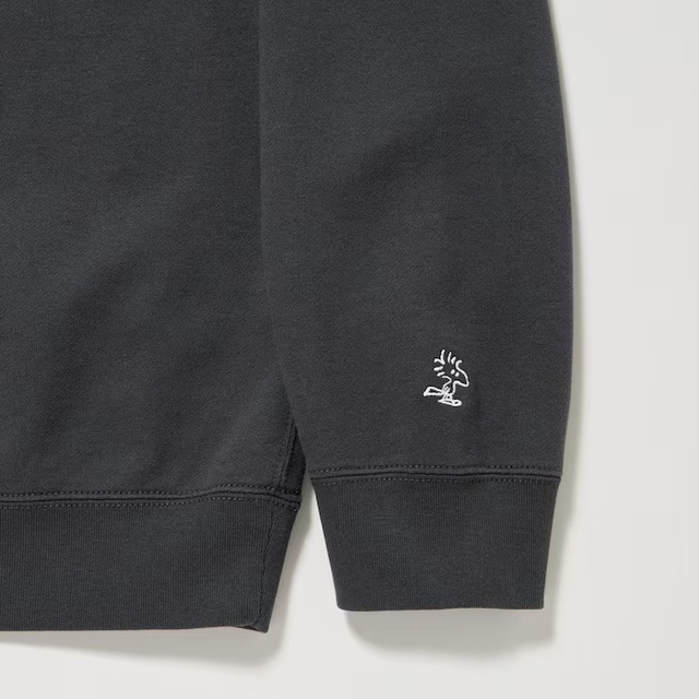 ピーナッツ チャーリー・ブラウンズ・ベースボール・チーム スウェットシャツ｜2,990円｜ユニクロUT「ピーナッツ チャーリー・ブラウンズ・ベースボール・チーム」コレクション