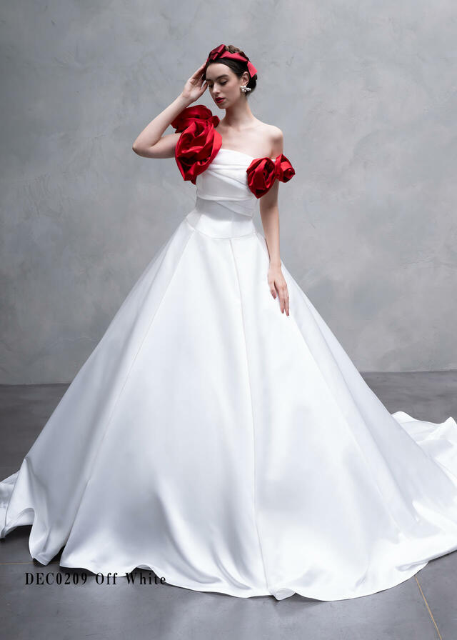 クラウディア｜「Clef a decor-クレアデコール」新作ウェディングドレス｜DEC0209_Offwhite