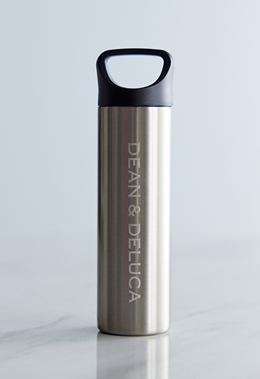 ステンレスボトルの容量は260ml【DEAN & DELUCA「冬の福袋 2027」】