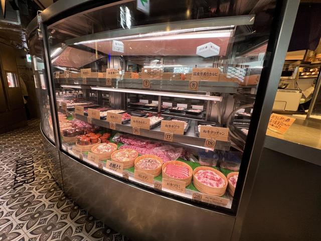 「お肉屋さん」形式でお肉を選びます