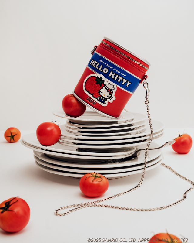 HELLO KITTY缶詰バッグ