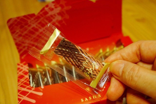 ロッテ　紗々＜茜いちご＞　224円