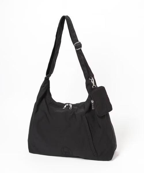 【ローリーズファームの春物バッグ売れ筋ランキング 1位】「LFポーチツキショルダーBAG」5,990円（税込）