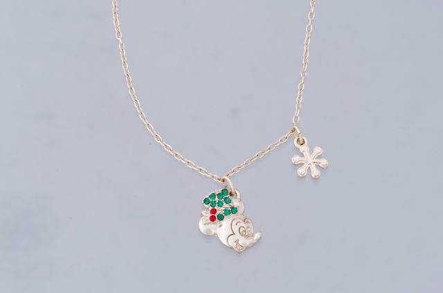 ネックレス ¥1,600｜東京ディズニーリゾートのクリスマス（2016年）TDL/TDS共通スペシャルグッズ