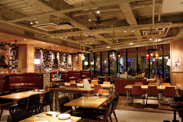 THE CAMP CAFE ＆ GRILL（神奈川／川崎）