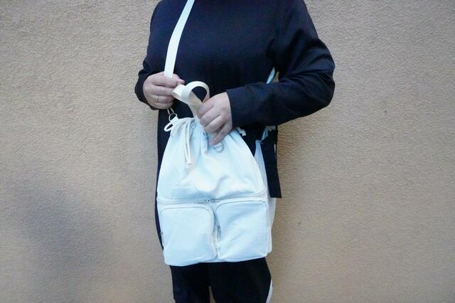 【3COINS マザーズバッグ/JAPAN AIRLINES】ショルダーバッグとしても使いやすいサイズ感です