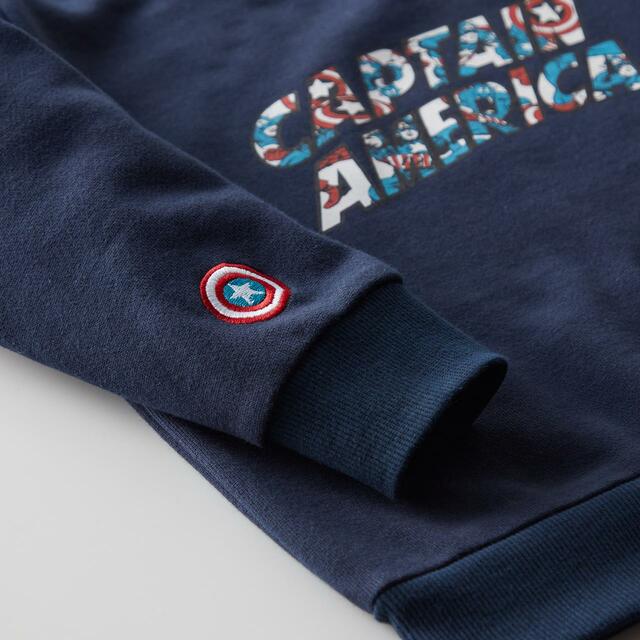 キッズプルオーバー「マーベル」｜サイズ110～130：2,490円（税込）　サイズ140～150：2,990円（税込）