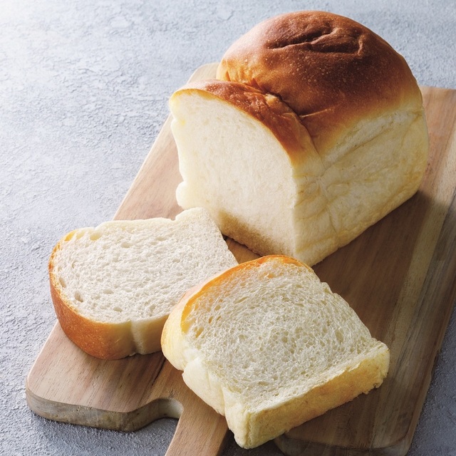 天然酵母食パン専門店 プルンニャ／食パン プレーン（1.5斤）