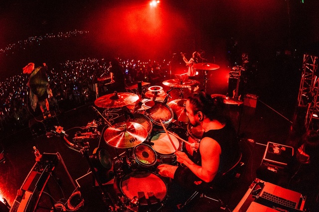 撮影：ハタサトシ