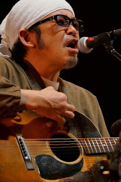 奥田民生が“たったひとり”で描く無限の開放感『ひとり股旅 2020』最終