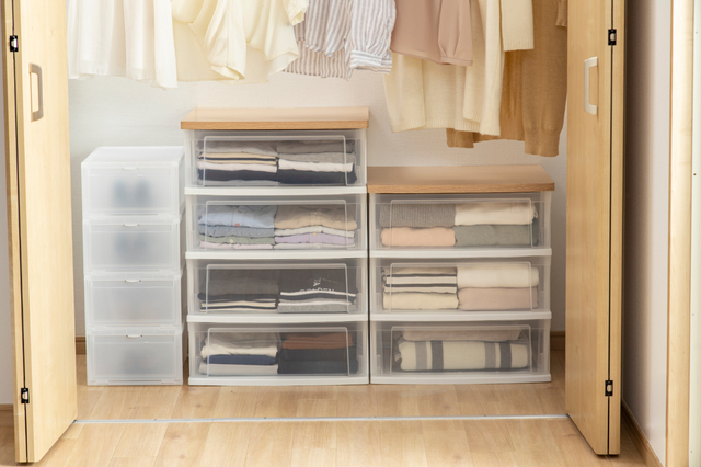 【アイリスオーヤマ アイリスプラザの「収納グッズ」売上ランキング 10位】「ウッドトップチェスト フレンチオーク NSW-544WT」4,280円（税込）