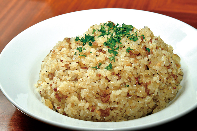 ガーリックライス・スープセット 800円｜ステーキてっぺい×六本木Buff