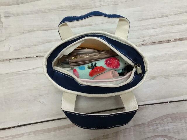 まだ余裕があるほど。ハンドクリームあたりなら入りそうです