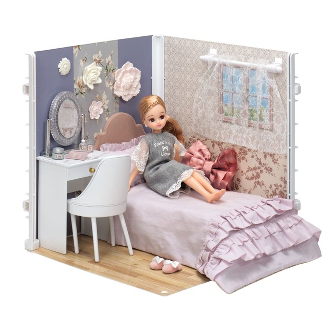 【Francfranc×リカちゃん】ルームは床、壁シートは表裏でデザインが異なり、バリエーションが楽しめます