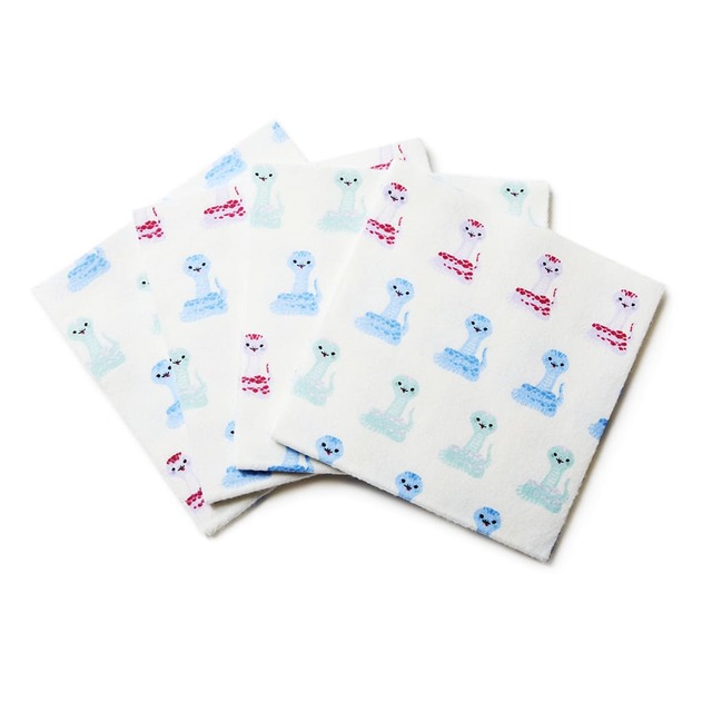 【フライングタイガー】「キッチンクロス」330円　サッとひと拭き。