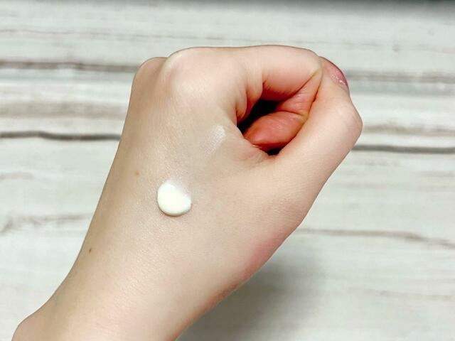 【マツキヨココカラ×ちいかわ】みずみずしいテクスチャーのジェル状の日焼け止めです