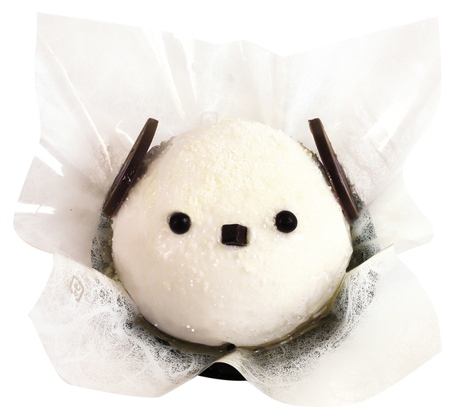 「ふわふわシマエナガケーキ」＜税込604円＞【「いっしょに！Smile Switch！遠征！スマイルスイッチ部！」が札幌に上陸】