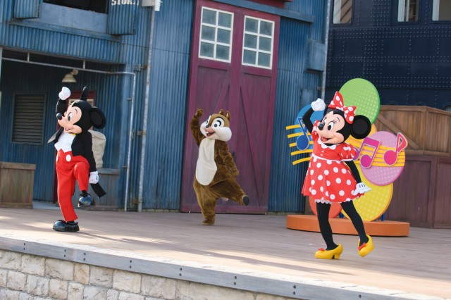 「ジャンボリミッキー！レッツ・ダンス！」|東京ディズニーシー