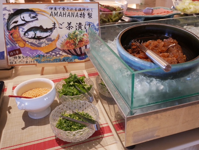 じゅらく名物!海鮮たっぷりばくだん丼