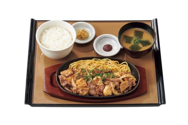 特牛カルビ＆ホルモン焼定食