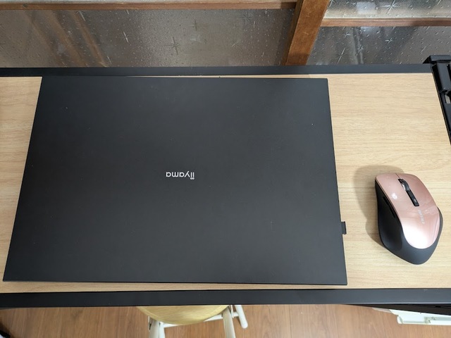 【アイリスオーヤマ 組立簡単 連結スチールラック】15インチのノートパソコンを置いてもちょうどいい奥行きです◎