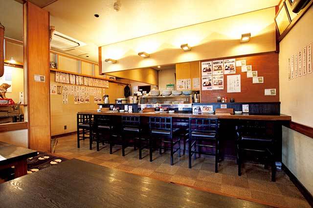 万吉食堂（愛知／豊田）　味・価格・量・店の雰囲気のすべてのバランスが取れている人気の食堂