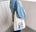 【Dick Bruna DB/ストラップ付きショッパーバッグ】バッグの持ち手にストラップをセットすれば肩掛けスタイルに早変わり!