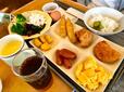 【ココス　朝食バイキング】パパ1巡目。ご飯もおかずもしっかりがっつり！