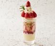 「Cosme Kitchen Adaptation（コスメキッチン アダプテーション）」VEGAN “SHORT CAKE” PARFAIT（ヴィーガンショートケーキパフェ）2023 ／2,475 円