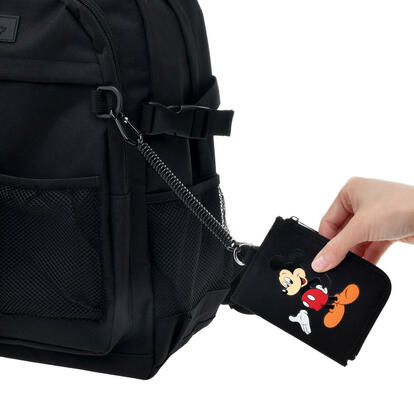 ディズニー新作バックパック」は思わず欲しくなる“仕様”に注目
