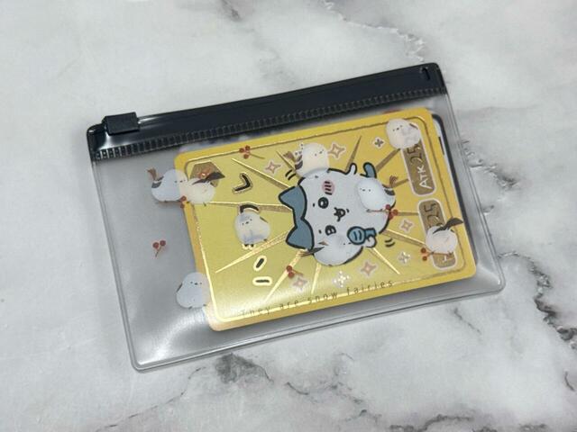 Mサイズはカードの整理にぴったり！