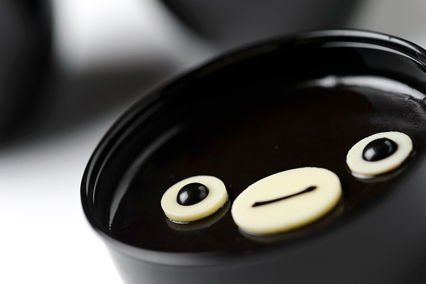 「Suicaのペンギン プリン」＜￥500＞【Suicaペンギンのスイーツに、プレミアムな新テイストが登場】