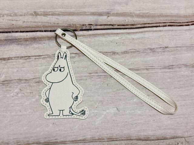 ムーミンがキュートなバッグチャーム♪