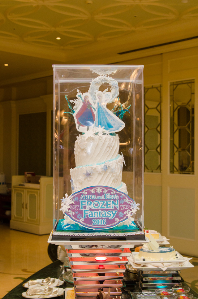 「シャーウッドガーデン・レストラン」店内|東京ディズニーランドホテル 2016年「アナとエルサのフローズンファンタジー」