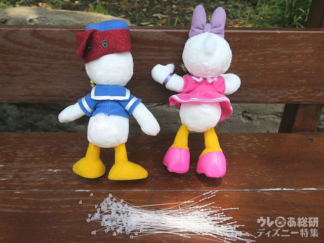 ぬい撮り用の商品でなくとも、工夫次第で簡単に装着可能。