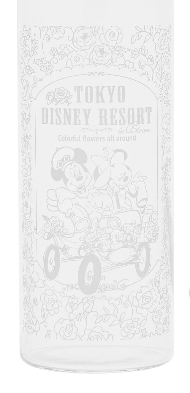 耐熱ガラスボトル 3,300円｜東京ディズニーリゾート「花咲き誇るパークを満喫するミッキーたちが描かれたグッズ」｜販売店舗：東京ディズニーランド「ホームストア」、東京ディズニーシー「ヴィラ・ドナルド・ホームショップ」｜発売日：2024年4月25日（木）