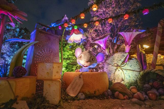 東京ディズニーシー「ファンタジースプリングス」内「フェアリー・ティンカーベルのビジーバギー」