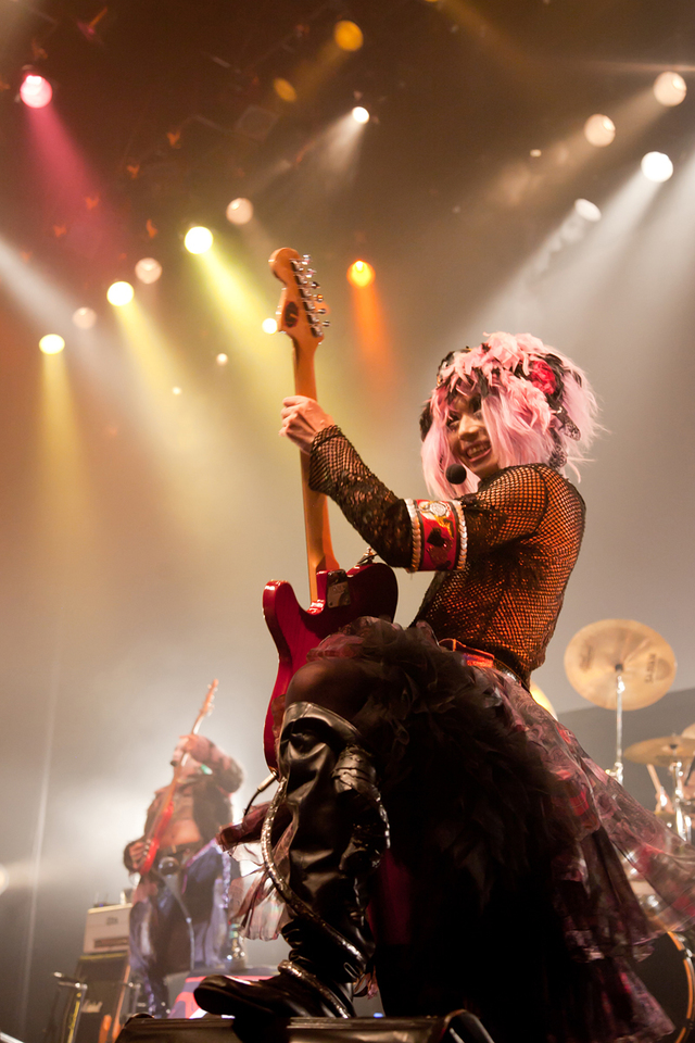 えんそく・Joe（G）／（撮影・さわきみのり）