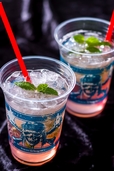 グアバベリーモヒート1杯 ¥680【販売店舗】リフレスコス|2018年東京ディズニーシー「ディズニー・パイレーツ・サマー」スペシャルメニュー