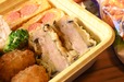 「お肉たっぷり なすはさみ揚げ」はしっかり味でお弁当にも。