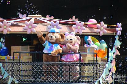 東京ディズニーシー】行く前に必見「ダッフィー20周年」完全ガイド