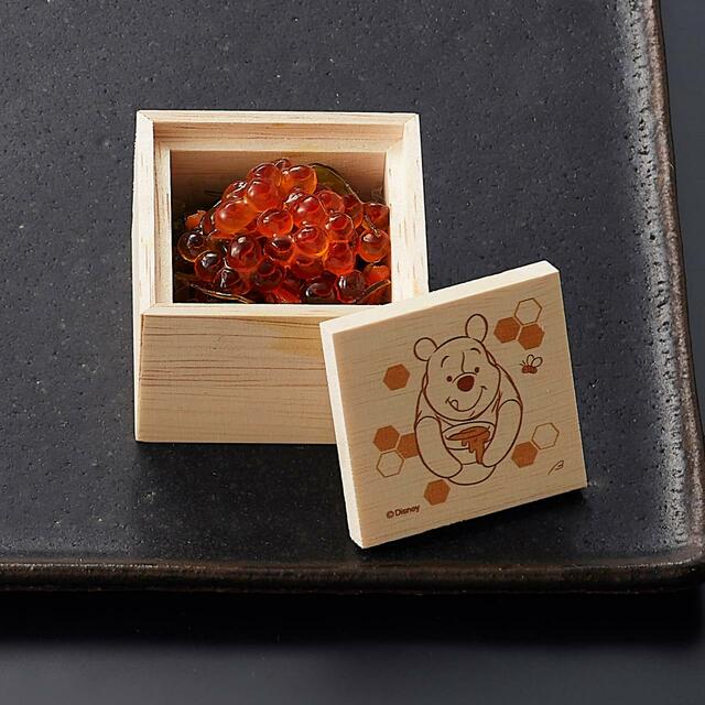 おせち・三段重「くまのプーさん」25,900円