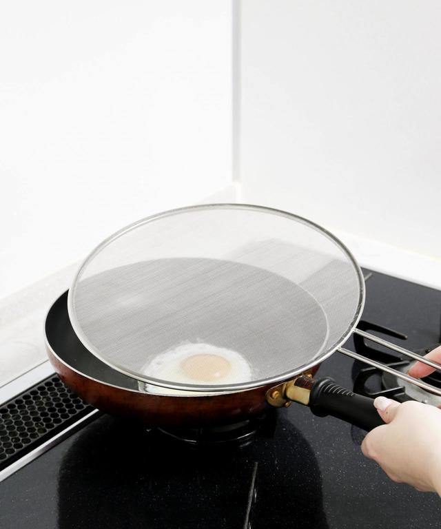 7位「手持ち付き油跳ね防止ネット」330円(税込)