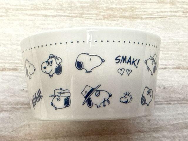 【cookpad plus 2025年冬号 スヌーピー 磁器のボウル皿セット】SMAK！のロゴやハートもキュートです