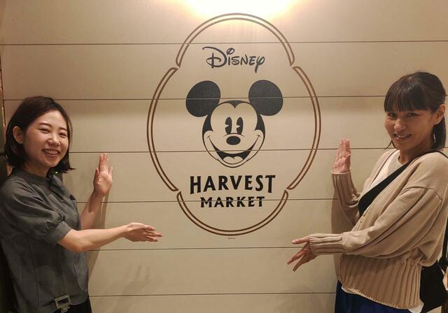 デザイナーの米村さん(左)、一級建築士の加藤さん(右)