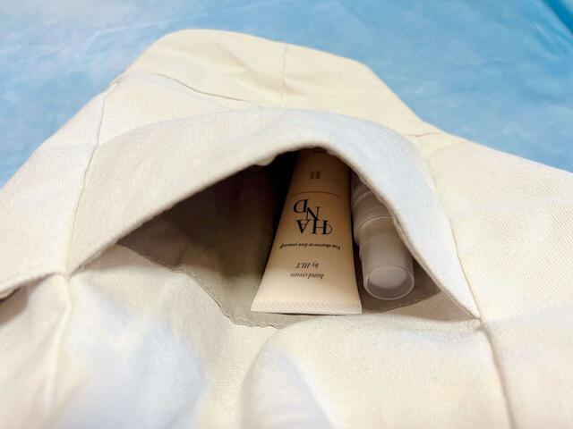 【アベイル】サイドポケットはよく使うものを入れるとGood