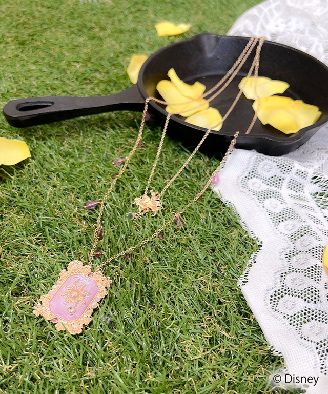 塔の上のラプンツェル／ネックレス ￥4,950｜axes femme ディズニーコレクション